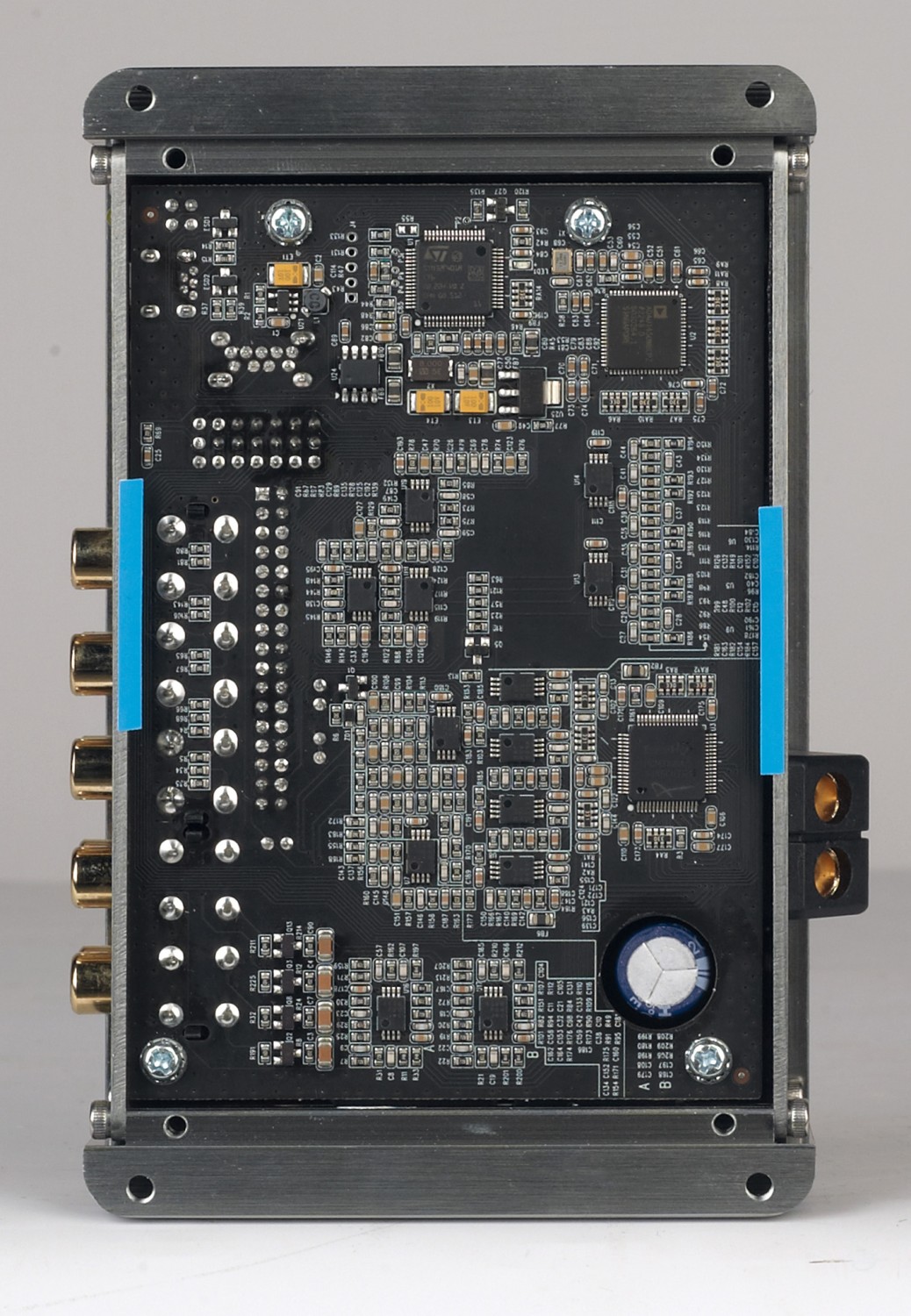 Musway M4nano – 4-Kanal Verstärker mit 8-Kanal DSP: Musway M4nano, Bild 7 Car Hifi Endstufe 4-Kanal Musway M4nano im Test, Bild 7