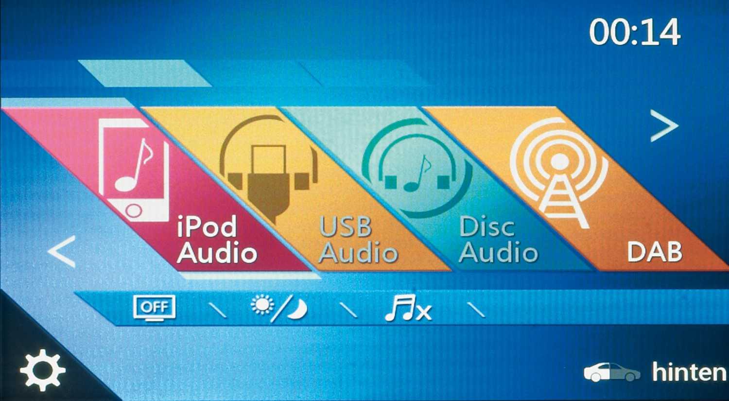 Navi und viel mehr: Clarion NX405E, Bild 2 Naviceiver Clarion NX405E im Test, Bild 2