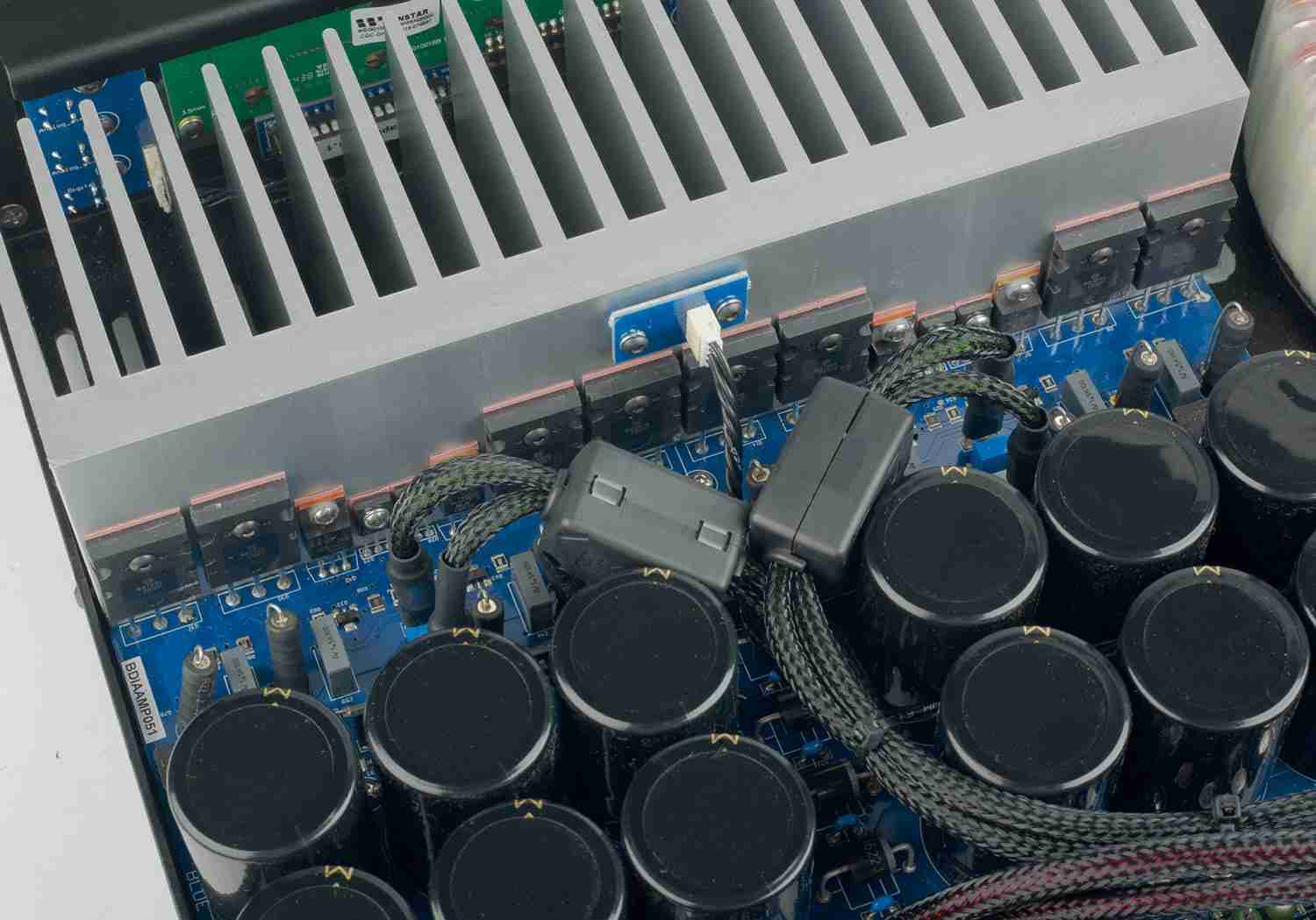 Vollverstärker North Star Design Blue Diamond Integrated Amp im Test, Bild 7