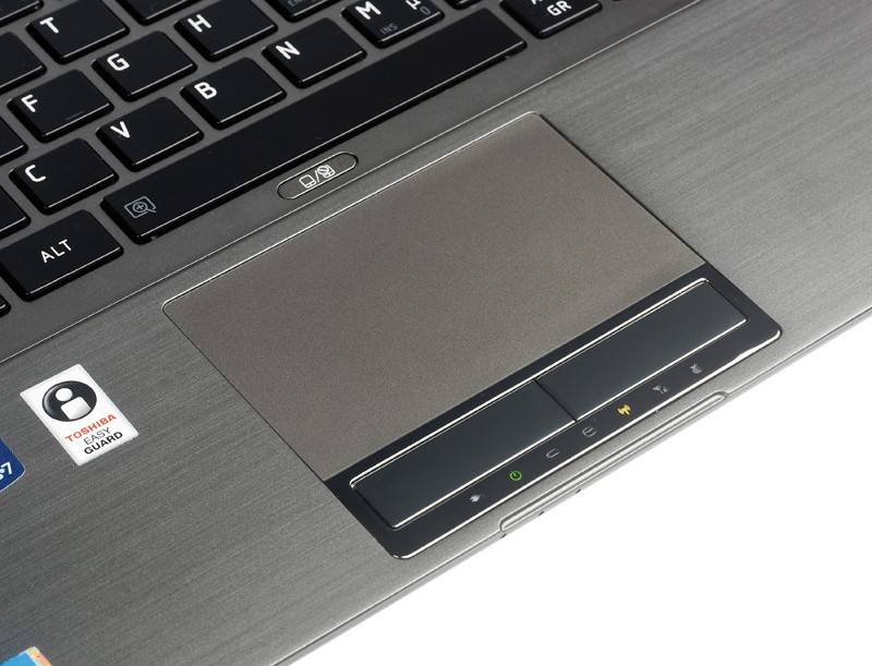Vielseitiges Leichtgewicht: Toshiba Satellite Z830-10J, Bild 4 Notebooks und Ultrabooks Toshiba Satellite Z830-10J im Test, Bild 4