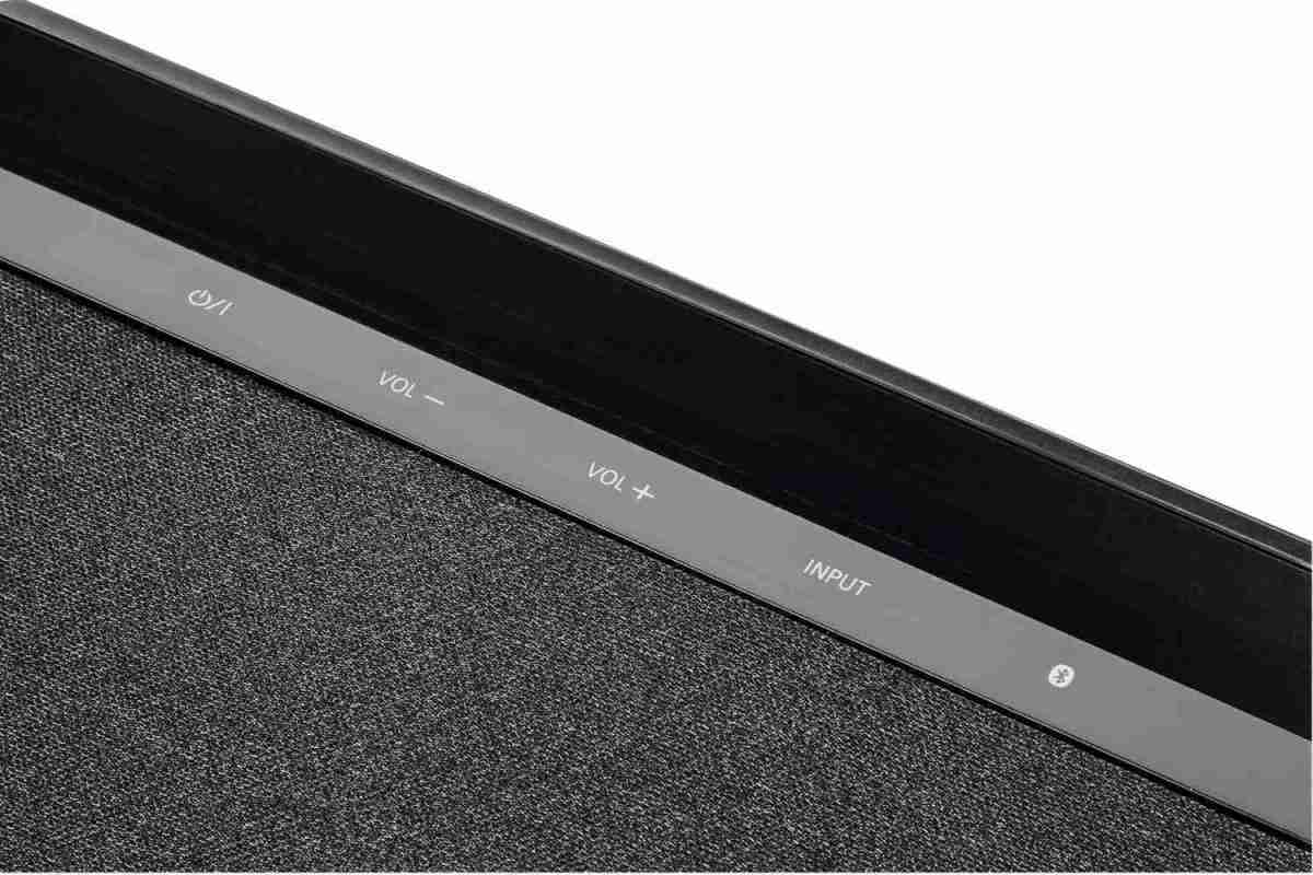 Soundbar Panasonic SC-HTB700 im Test, Bild 3