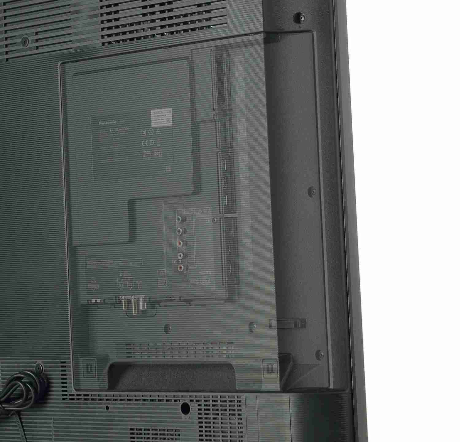 Fernseher Panasonic TX-58DXW904 im Test, Bild 3