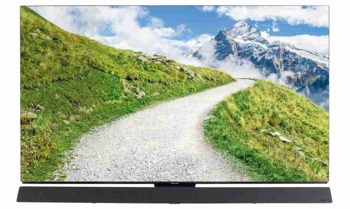 Fernseher Panasonic TX-65FZW954 im Test, Bild 2