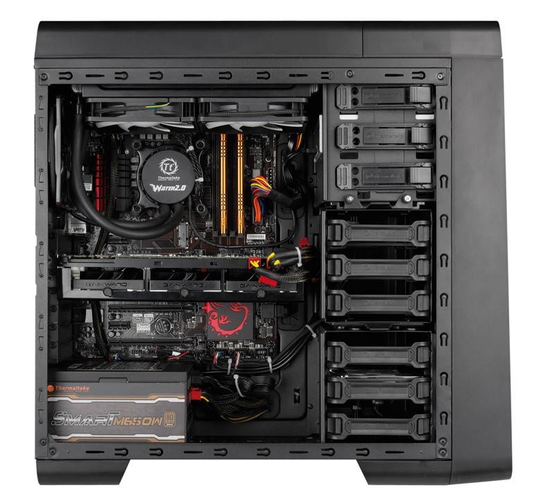Außen hui, innen ui: Ultraforce Intel i5 4670K @4.4GHZ GTX 770 Silent, Bild 4 PC Ultraforce Intel i5 4670K @4.4GHZ GTX 770 Silent im Test, Bild 4