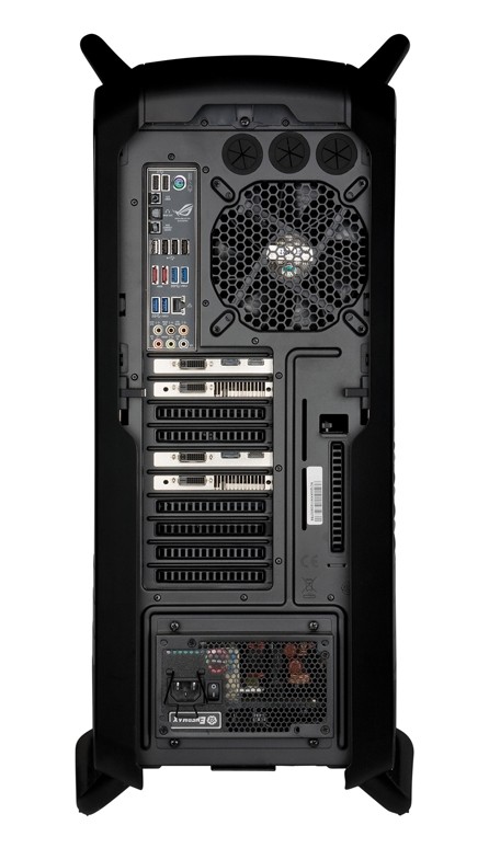 Monster-PC: Ultraforce XTREME - Core i7 3930K@4.2GHZ GTX770 SLI Wakü, Bild 3 PC Ultraforce XTREME - Core i7 3930K@4.2GHZ GTX770 SLI Wakü im Test, Bild 3
