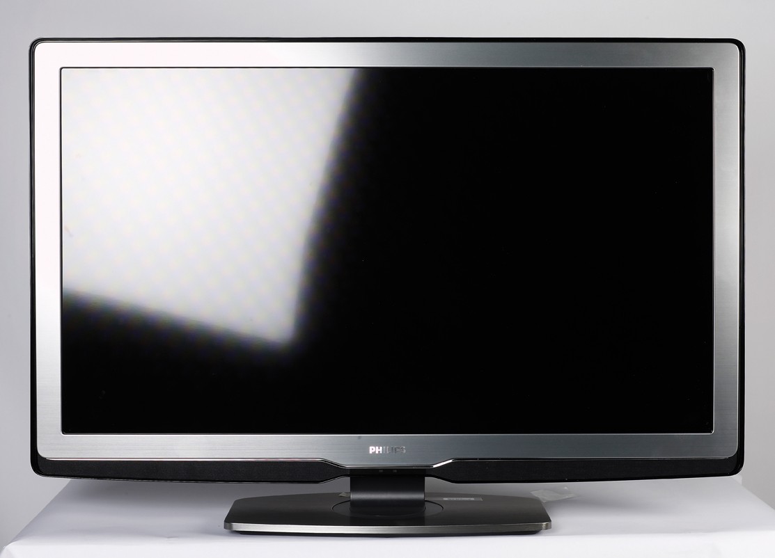 Fernseher Philips 46PFL9704H im Test, Bild 2