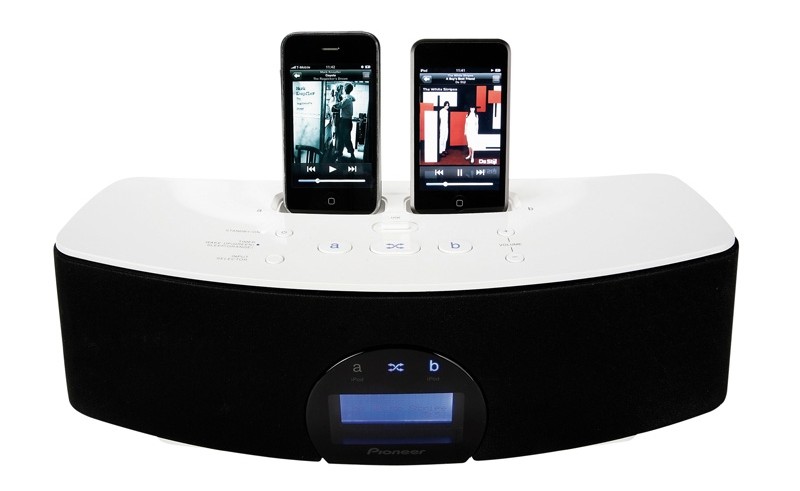 Docking Stations Pioneer XW-NAC3 im Test, Bild 3