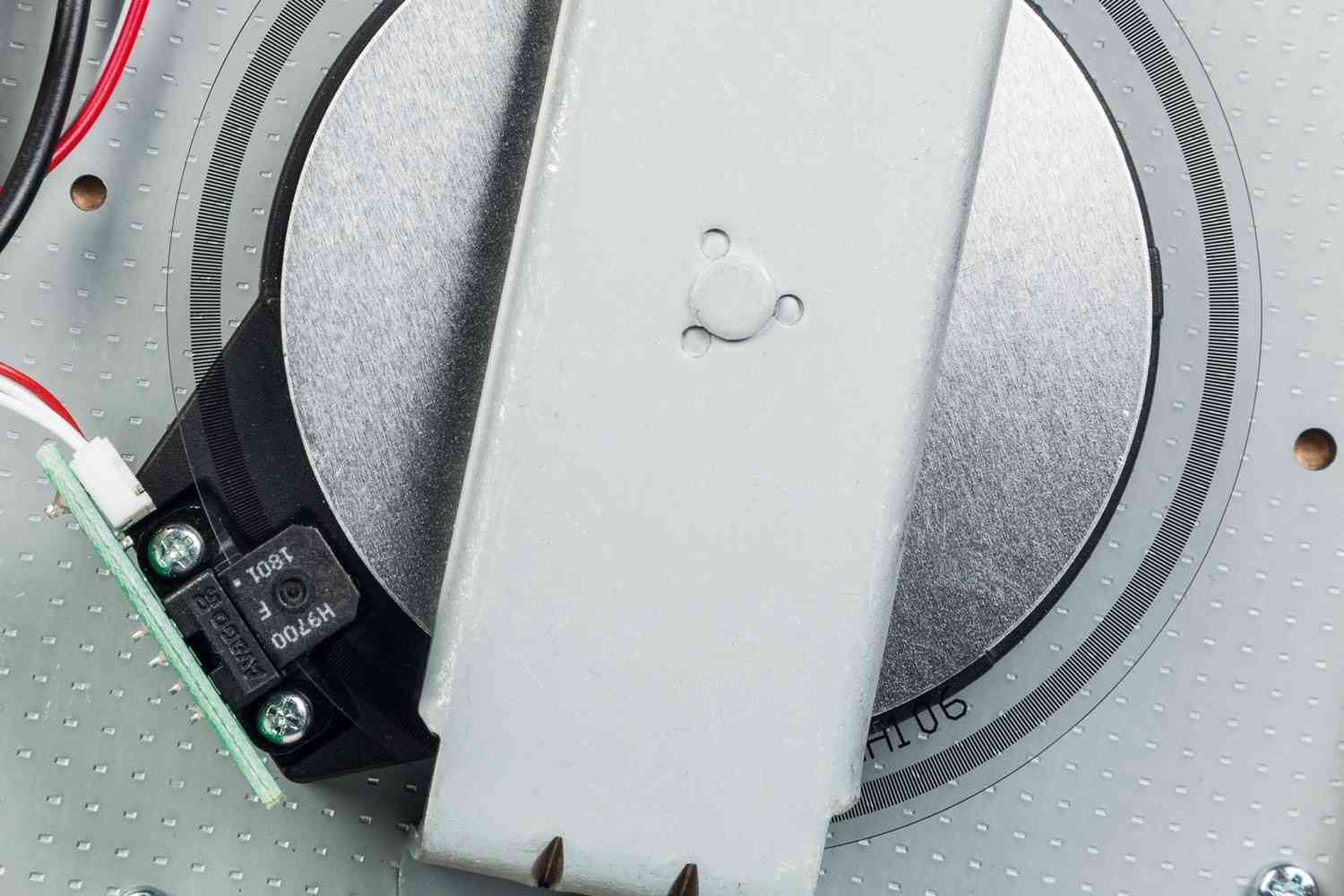 Einfach nur ein Plattenspieler: Elac Miracord 50, Bild 6 Plattenspieler Elac Miracord 50 im Test, Bild 6