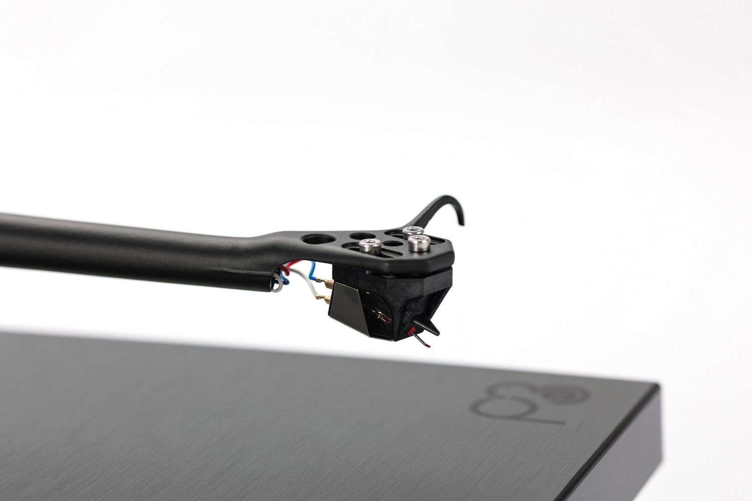 Serientest: Rega Planar 3 RS, Rega Brio MK7, Bild 8 Plattenspieler Rega Planar 3 RS, Rega Brio MK7 im Test , Bild 8