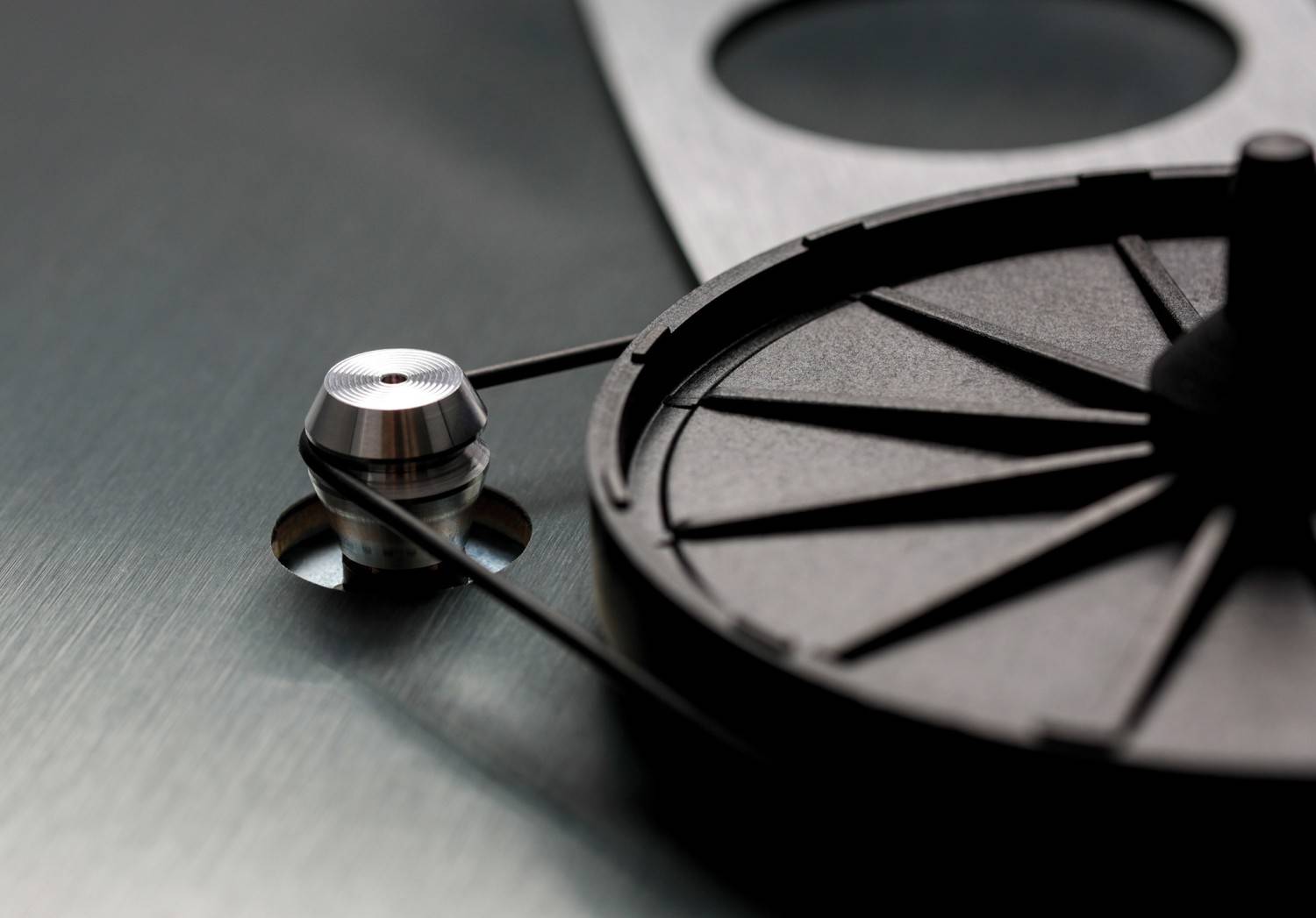 Serientest: Rega Planar 3 RS, Rega Brio MK7, Bild 10 Plattenspieler Rega Planar 3 RS, Rega Brio MK7 im Test , Bild 10
