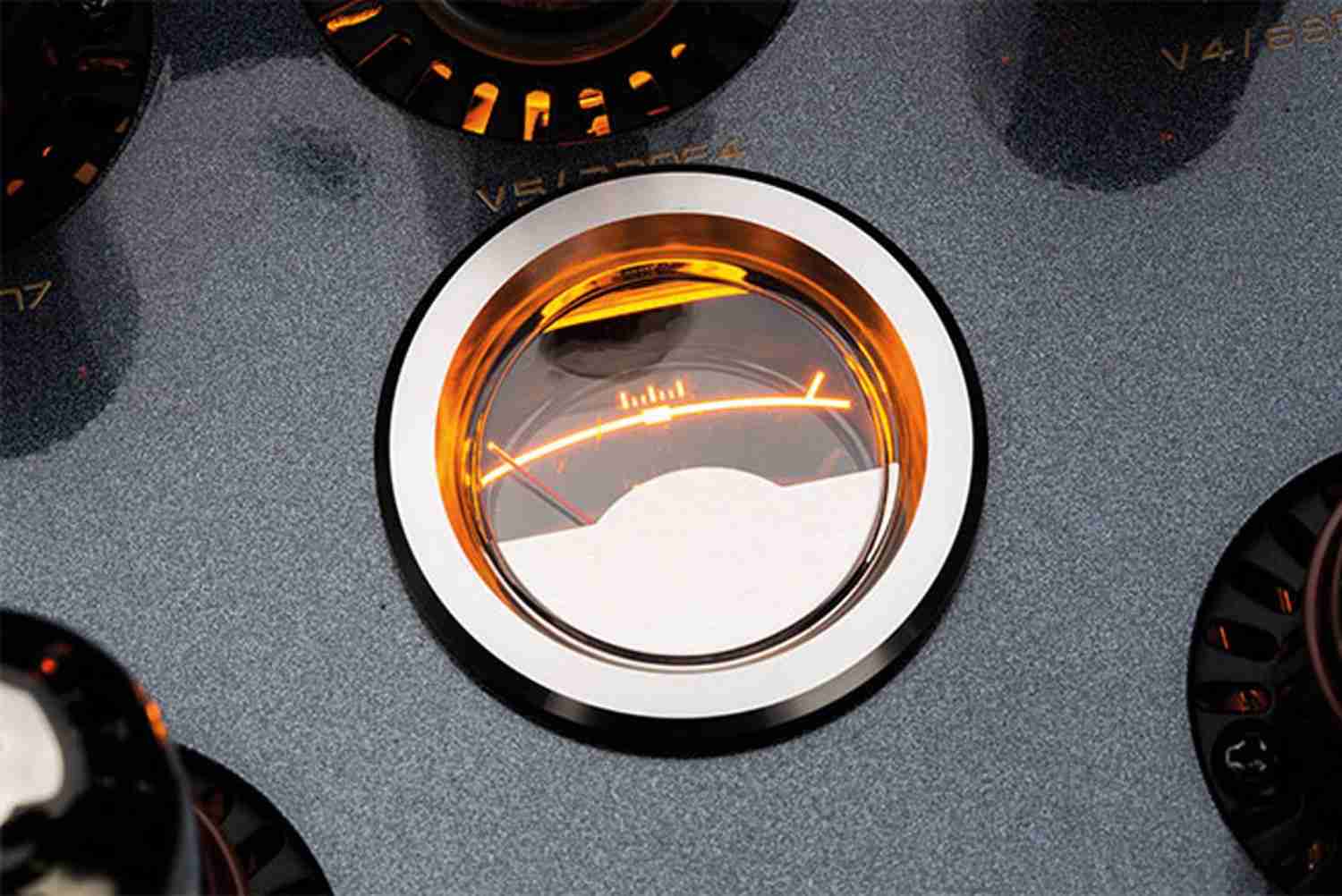 Kraftpaket: Cayin CS-150A, Bild 3 Röhrenverstärker Cayin CS-150A im Test, Bild 3