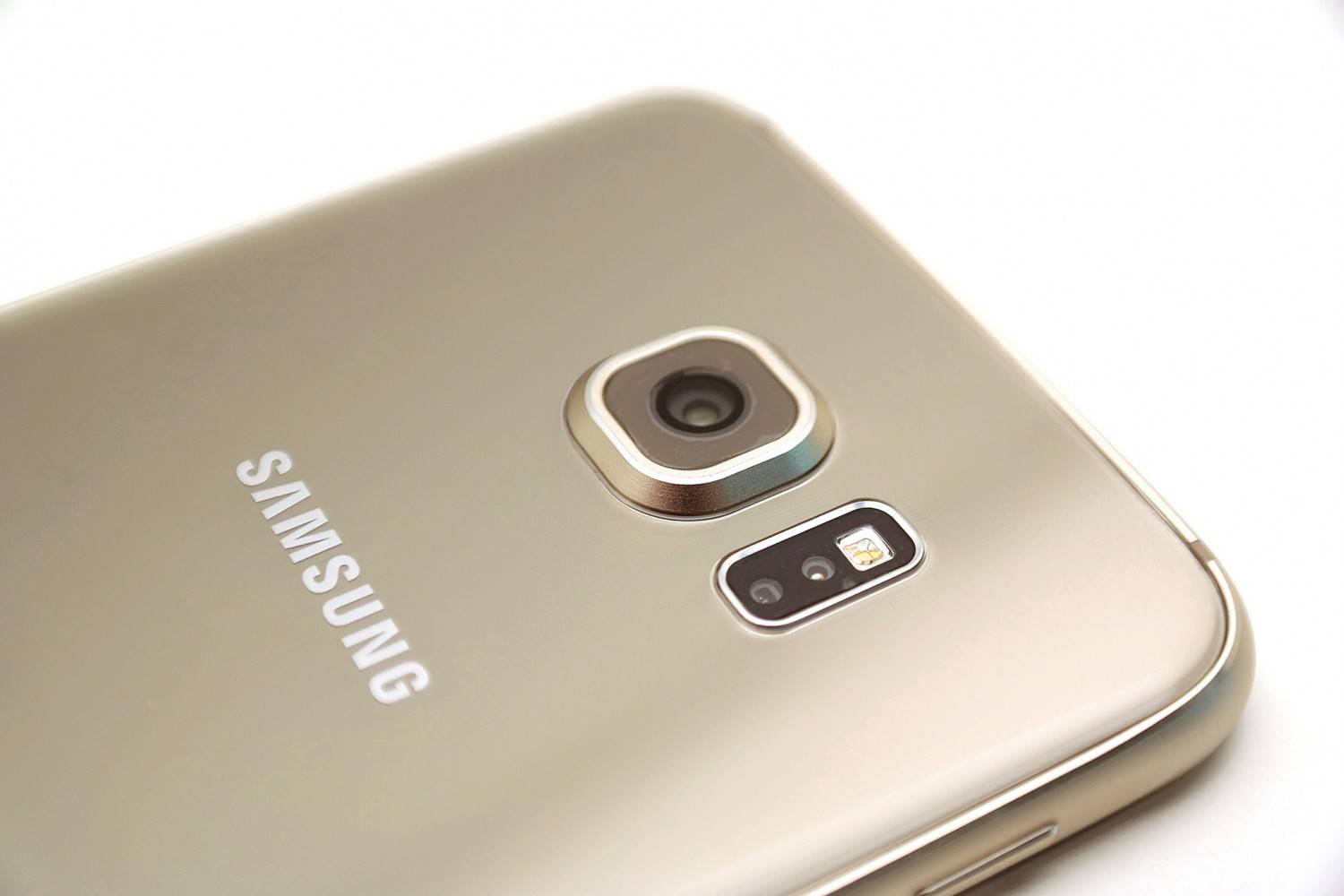 Smartphones Samsung Galaxy S6 edge+ im Test, Bild 2