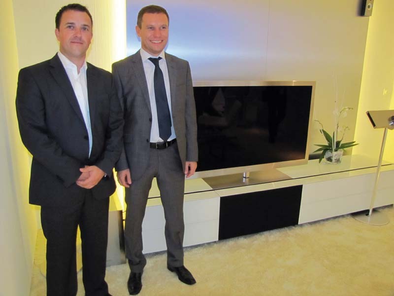 Fernseher Samsung UE-46C9090, Samsung HT-C9959W, Spectral Cocoon im Test , Bild 2