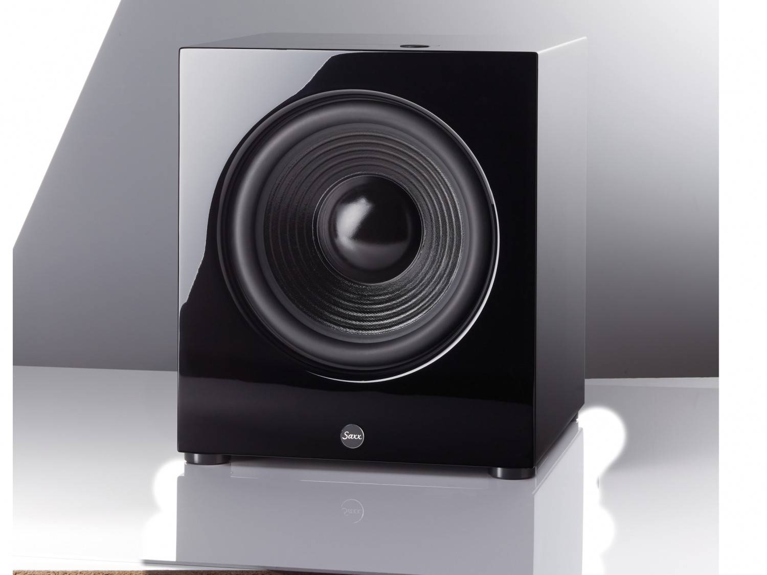 Fundamental: Saxx deepSound DS 120 DSP, Bild 1 Subwoofer (Home) Saxx deepSound DS 120 DSP im Test, Bild 1