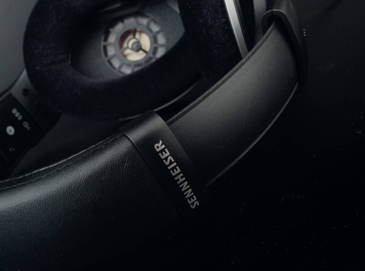 TOP-KLANG ZUM TOP-PREIS: Sennheiser HD550, Bild 3 Kopfhörer Hifi Sennheiser HD550 im Test, Bild 3