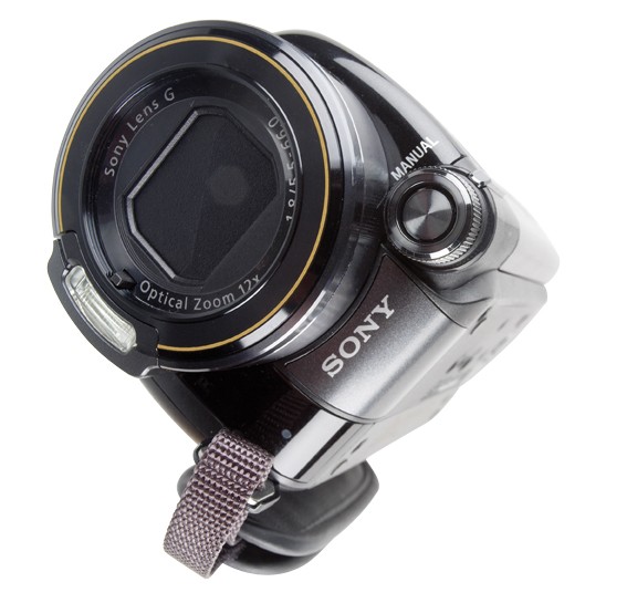 Camcorder Sony HDR-XR520 im Test, Bild 2