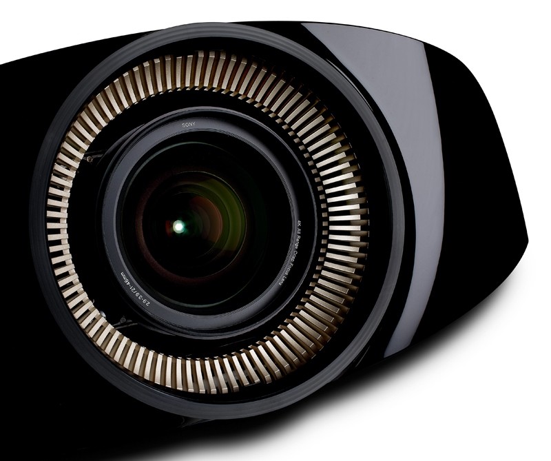 Ab in die Zukunft: Sony VPL-VW1000, Bild 1 Beamer Sony VPL-VW1000 im Test, Bild 1