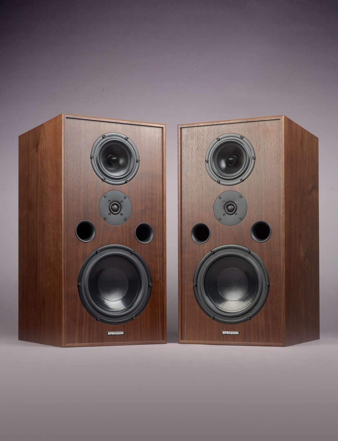 Monitor-Lautsprecher Spendor Classic 1/2: Spendor Classic 1/2, Bild 1 Lautsprecher Stereo Spendor Classic 1/2 im Test, Bild 1