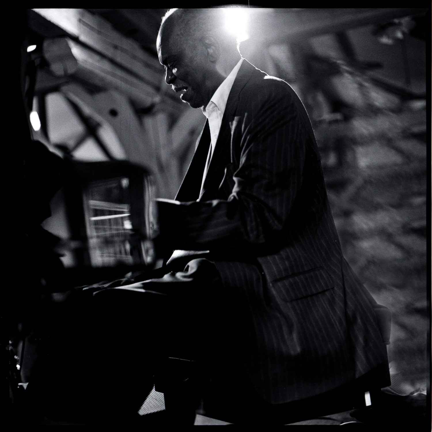 Schallplatte Symbiose der Leidenschaften - Hank Jones - Solo Piano · Live JazzBaltica Salzau, 3. Juli 2005 (Edition Longplay / ENCORE) im Test, Bild 3