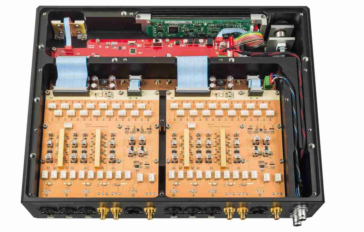 Vor-Endstufenkombis Hifi Synästec Audio Bivium/Saxum im Test, Bild 14