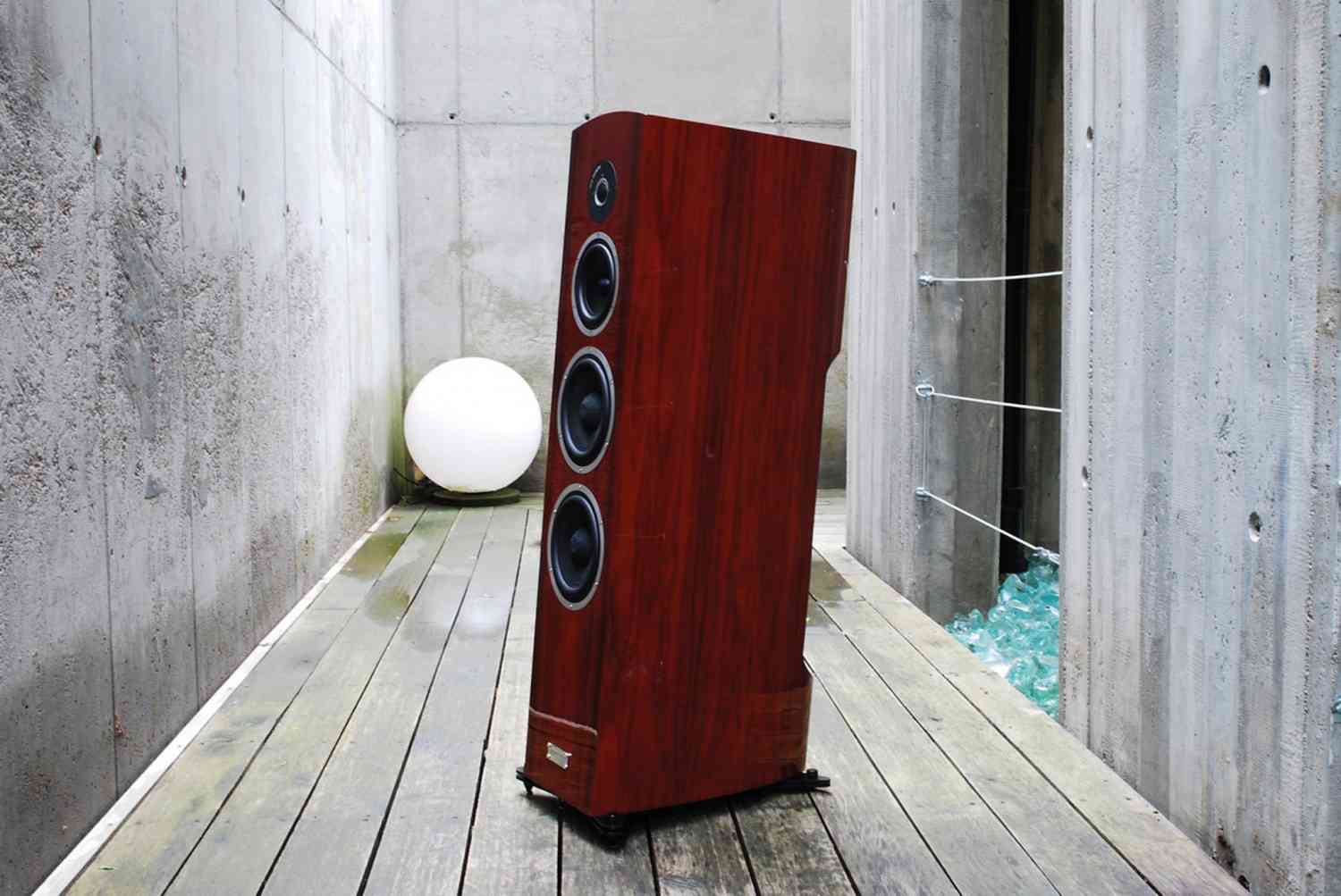 Lautsprecher Stereo Taga Diamond F-200 im Test, Bild 2