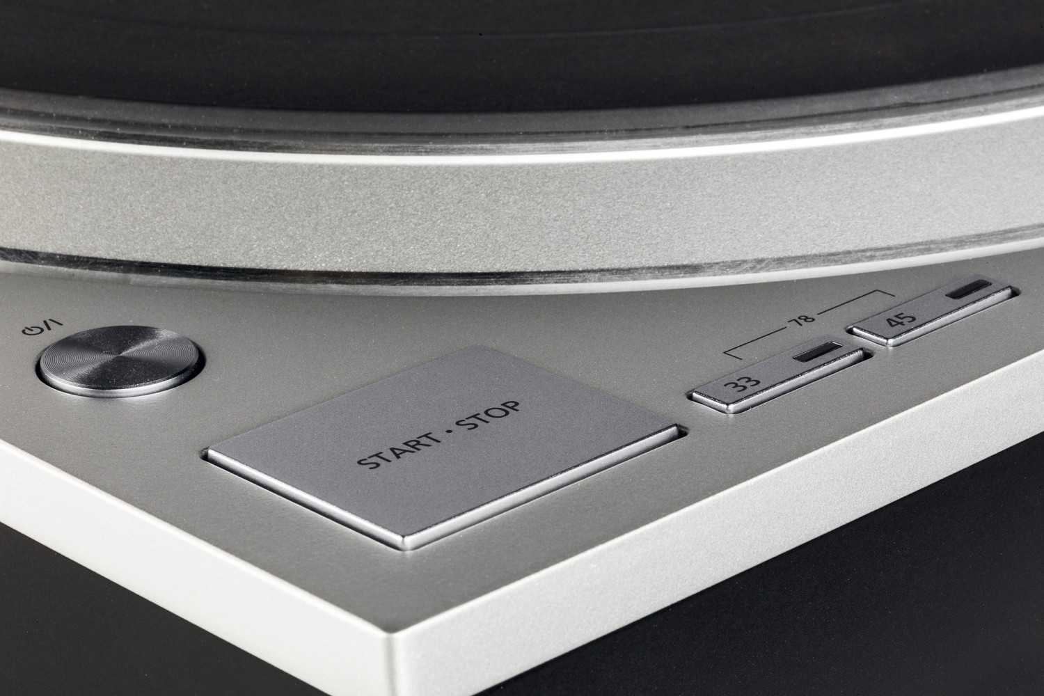 Plattenspieler Technics SL-1500C im Test, Bild 5