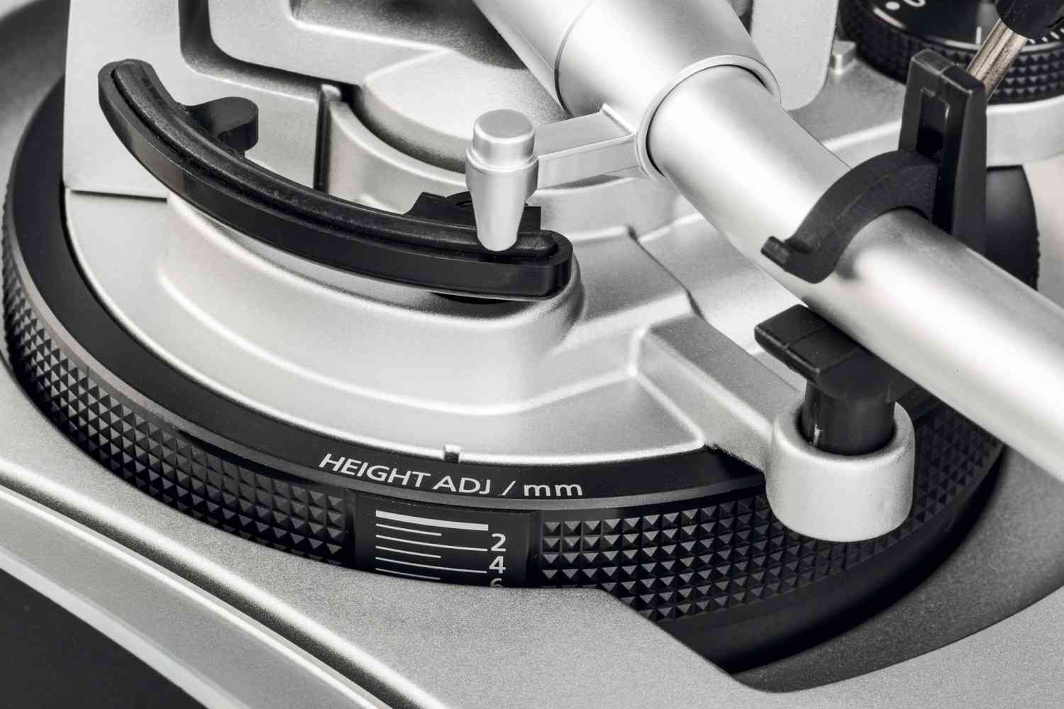 Plattenspieler Technics SL-1500C im Test, Bild 7