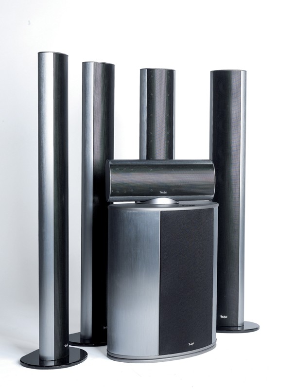 Klangstarkes Surroundset im edlen Gewand: Teufel Columa 900: Teufel Columa 900, Bild 1 Lautsprecher Surround Teufel Columa 900 im Test, Bild 1