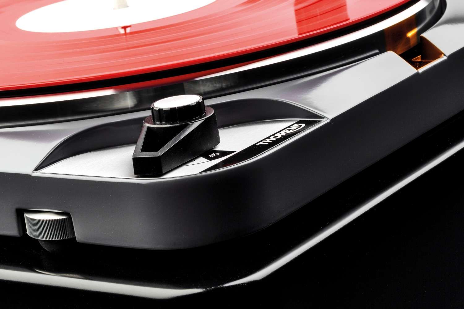 Thorens TD 124 DD - Thorens- Klassiker neu erfunden Thorens TD 124 DD - Thorens- Klassiker neu erfunden