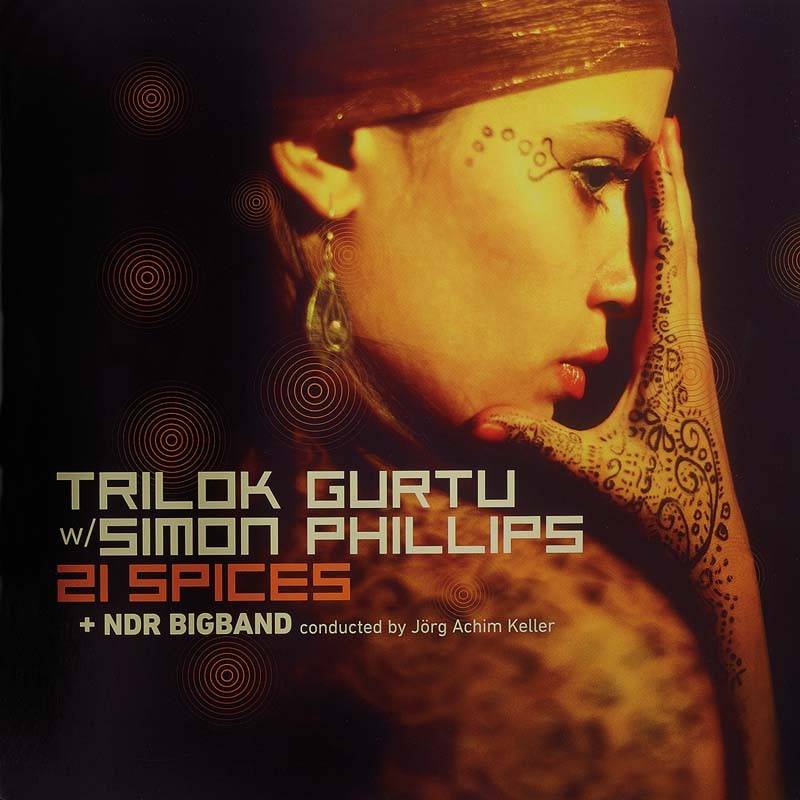 Trilok Gurtu & Simon Phillips – 21 Spices: Trilok Gurtu & Simon Phillips – 21 Spices (MIG / Art Of Groove), Bild 1 Schallplatte Trilok Gurtu & Simon Phillips – 21 Spices (MIG / Art Of Groove) im Test, Bild 1