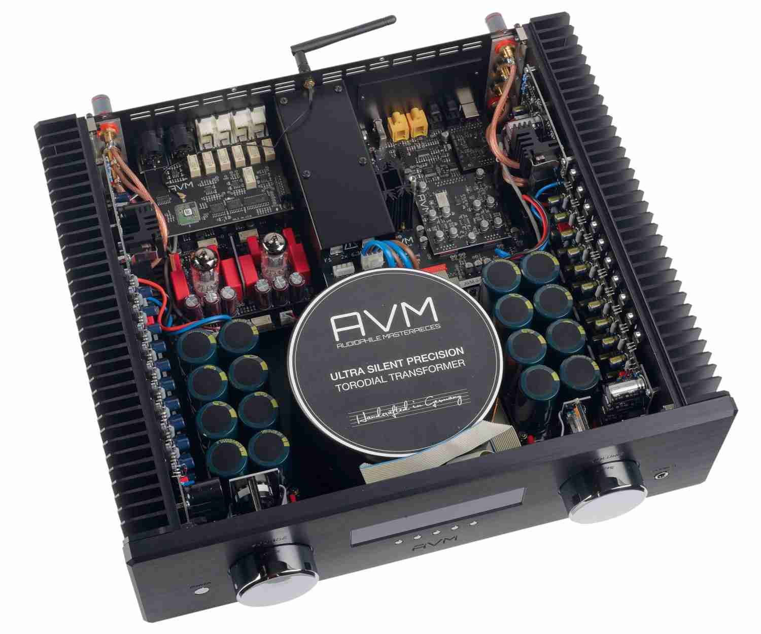 Vollverstärker AVM Ovation A 8.3 im Test, Bild 9