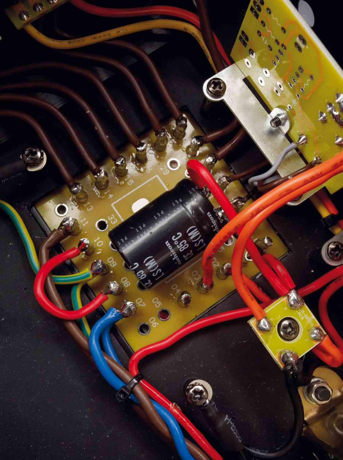 Röhrenvollverstärker Line Magnetic LM-845 Premium: Line Magnetic LM-845 Premium, Bild 10 Vollverstärker Line Magnetic LM-845 Premium im Test, Bild 10