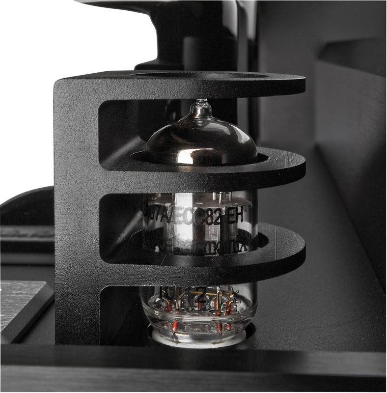 Aller guten Dinge sind ...: Magnat RV-3, Bild 3 Vollverstärker Magnat RV-3 im Test, Bild 3