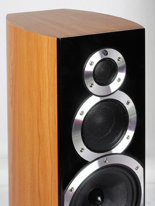 Lautsprecher Stereo Wharfedale Diamond 10.7 im Test, Bild 3