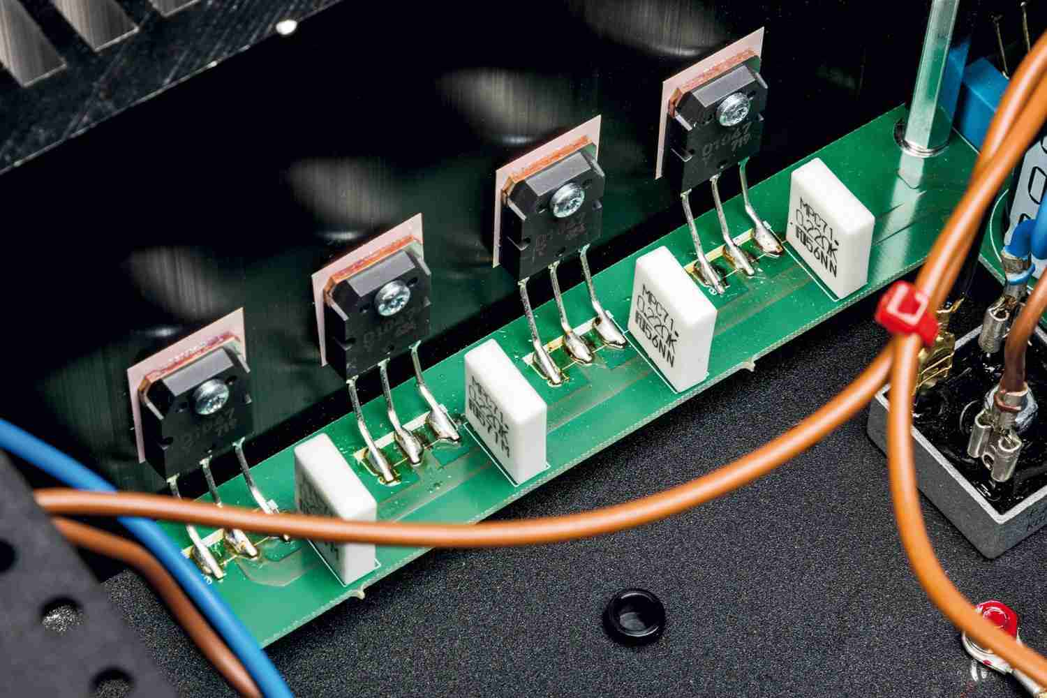 Strom vom Feinsten: MFE P16C, Bild 5 Zubehör HiFi MFE P16C im Test, Bild 5
