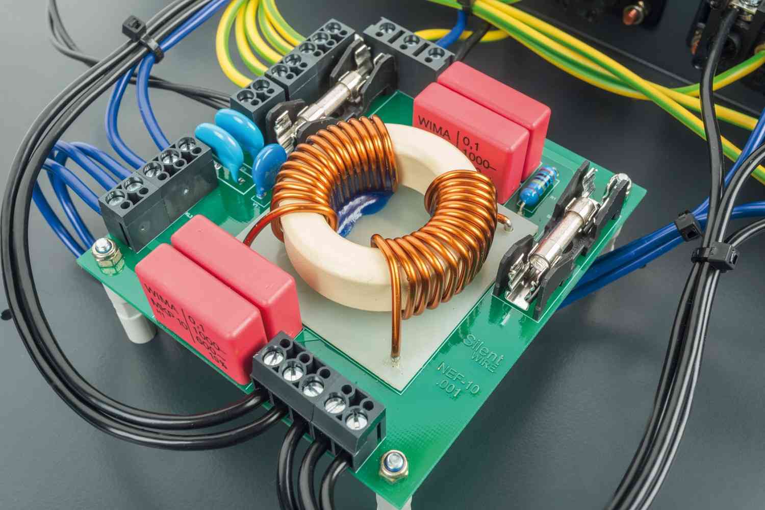 Zubehör HiFi Silent Wire Power Conditioner Universal im Test, Bild 4
