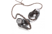 Kopfhörer InEar AKG N5005 im Test, Bild 1