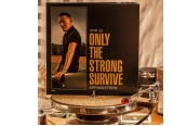 Bruce Springsteen – Covers Vol. 1 Only The Strong Survive<br>(Columbia)
