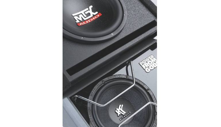 Vergleichstest: 12 Subwoofer ab 130 Euro im Vergleich, Bild 1 Car-Hifi Subwoofer Gehäuse: 12 Subwoofer ab 130 Euro im Vergleich, Bild 1