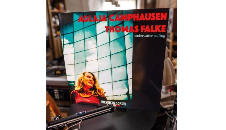 Aglaja Camphausen / Thomas Falke – Underwater Calling: Aglaja Camphausen / Thomas Falke – Underwater Calling (Meyer Records), Bild 1 Schallplatte Aglaja Camphausen / Thomas Falke – Underwater Calling (Meyer Records) im Test, Bild 1