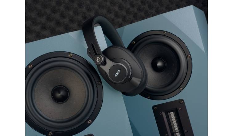 Bluetooth-Over-Ear-Kopfhörer AKG K371-B: AKG K371-BT, Bild 1 Kopfhörer Hifi AKG K371-BT im Test, Bild 1