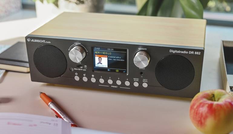 Vielseitiges Digitalradio vom Spezialisten Albrecht: Albrecht DR 882, Bild 1 DAB+ Radio Albrecht DR 882 im Test, Bild 1