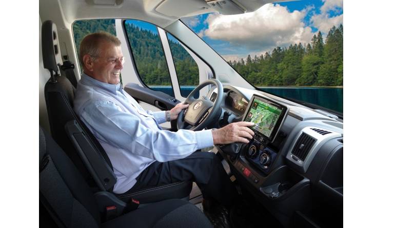 Darf es etwas mehr sein?: Alpine X901D-DU, Bild 1 Naviceiver Alpine X901D-DU im Test, Bild 1