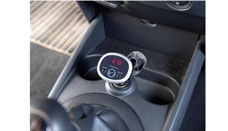 Klein und vielseitig: Auvisio MP3-FM-Transmitter, Bild 1 Car-Hifi sonstiges Auvisio MP3-FM-Transmitter im Test, Bild 1