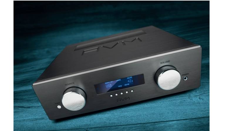 Vor-Endstufenkombis Hifi AVM Ovation PA 8.2 im Test, Bild 1