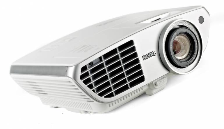 Beamer BenQ W1350 im Test, Bild 1