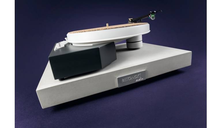 Wie angegossen: BETONart-Audio Silenzio Supreme, Bild 1 Zubehör HiFi BETONart-Audio Silenzio Supreme im Test, Bild 1