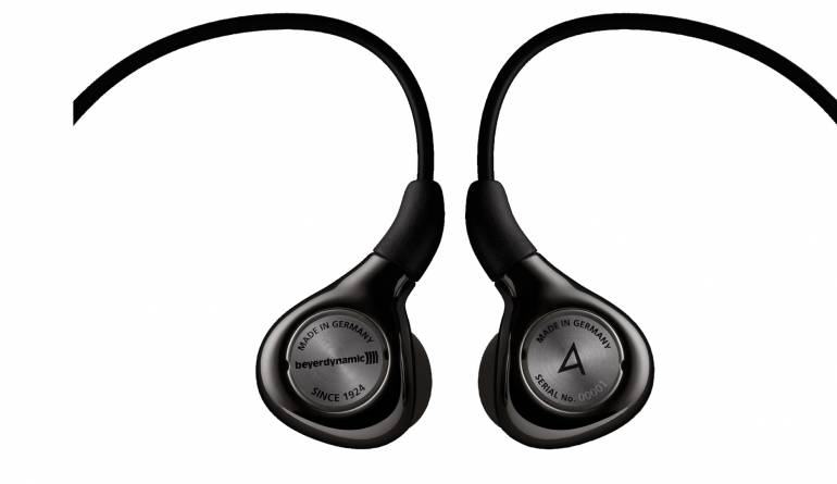 Mikro-Tesla: Beyerdynamic AK T8iE, Bild 1 Kopfhörer InEar Beyerdynamic AK T8iE im Test, Bild 1