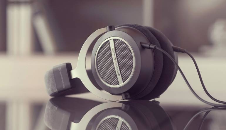 Kopfhörer Hifi Beyerdynamic Amiron home im Test, Bild 1