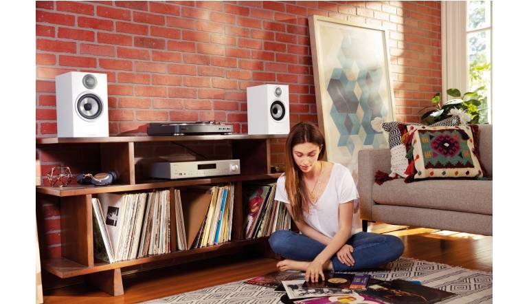 Sechs Richtige: B&W Bowers & Wilkins 607, Bild 1 Regal-Lautsprecher B&W Bowers & Wilkins 607 im Test, Bild 1